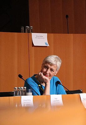 Marieluise Beck at the conference "Russia and the West" of the Center for Liberal Modernity in the AXICA